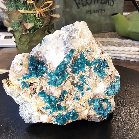 Dioptase with Optic Calcite And Tourmaline-UV Reactive 3.3 X 3.1 - Picture 15 of 15